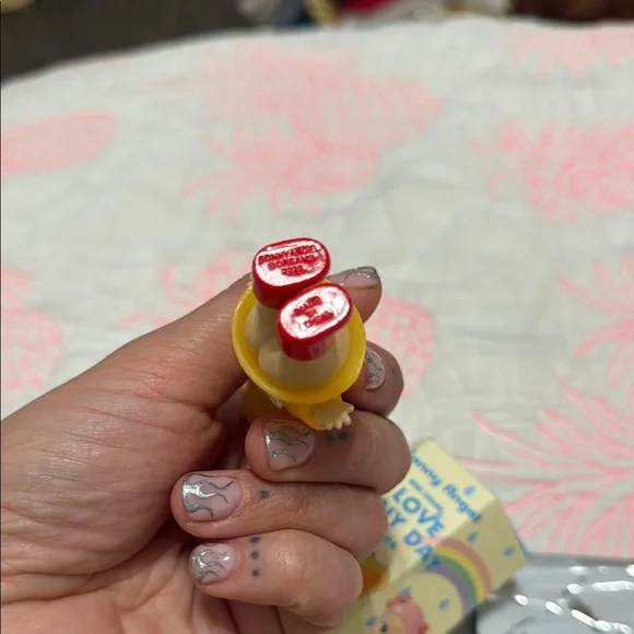 REVERSED - Sonny Angel - I Love Rainy Day Series Duck @awmaddy - Picture 3 of 7